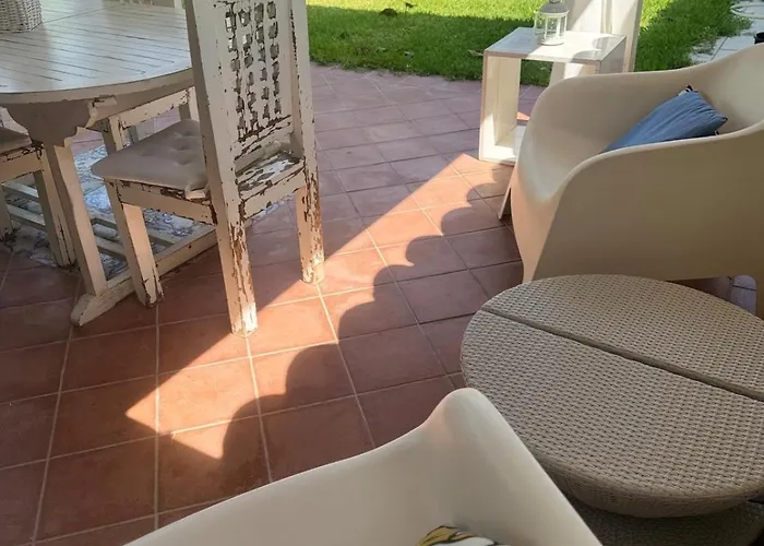 Minoa Relax Guest house *